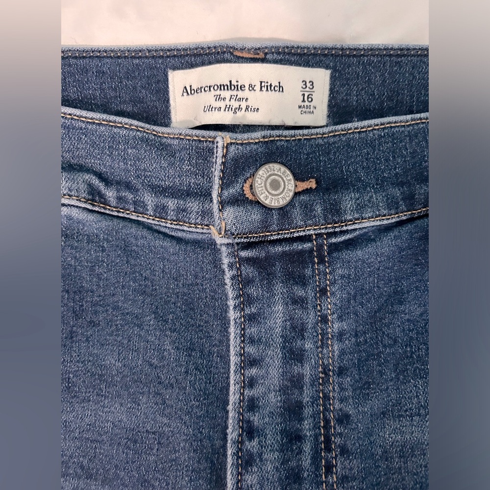 Abercrombie High Waist Flare Jeans
